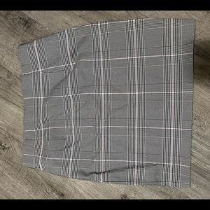 New Dynamite Bodycon small skirt